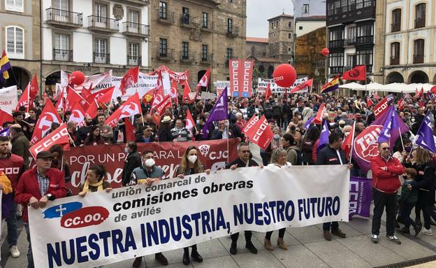 Un Primero de Mayo para «recuperar aliento y seguir la lucha»: «O reparto de riqueza o conflicto»
