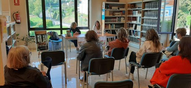 Rosa Fuentes presenta su libro 'Trasiego'