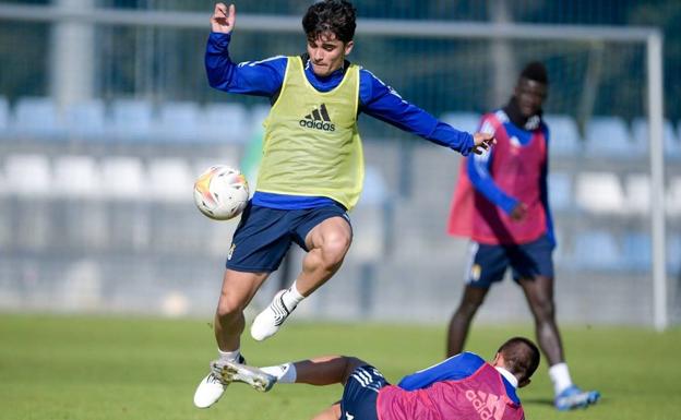 Javi Mier: «Da gusto entrenar con el nivel que está dando el equipo»