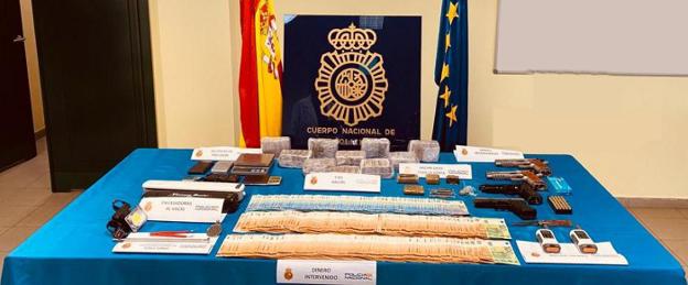 Golpe policial a la venta de droga con ocho detenidos y dos puntos de venta neutralizados