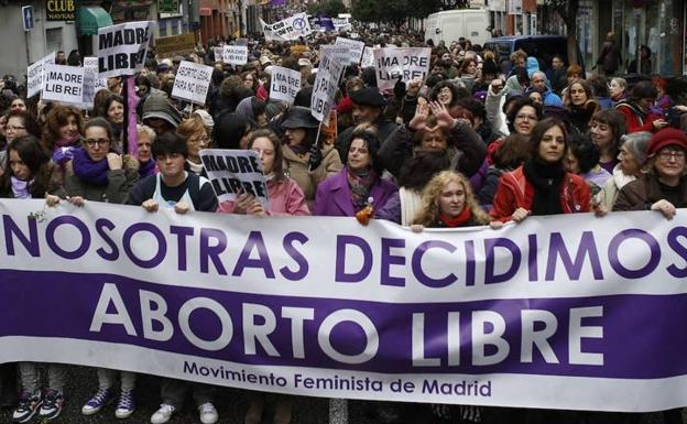 Nueva ley del aborto: las claves de la reforma que el Gobierno aprobará el martes