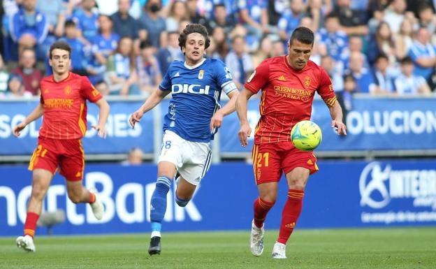 El Real Oviedo se queda a medias