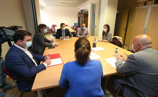 El Principado a Danone: «El único punto de partida es el mantenimiento de la actividad y la continuidad de los empleos»