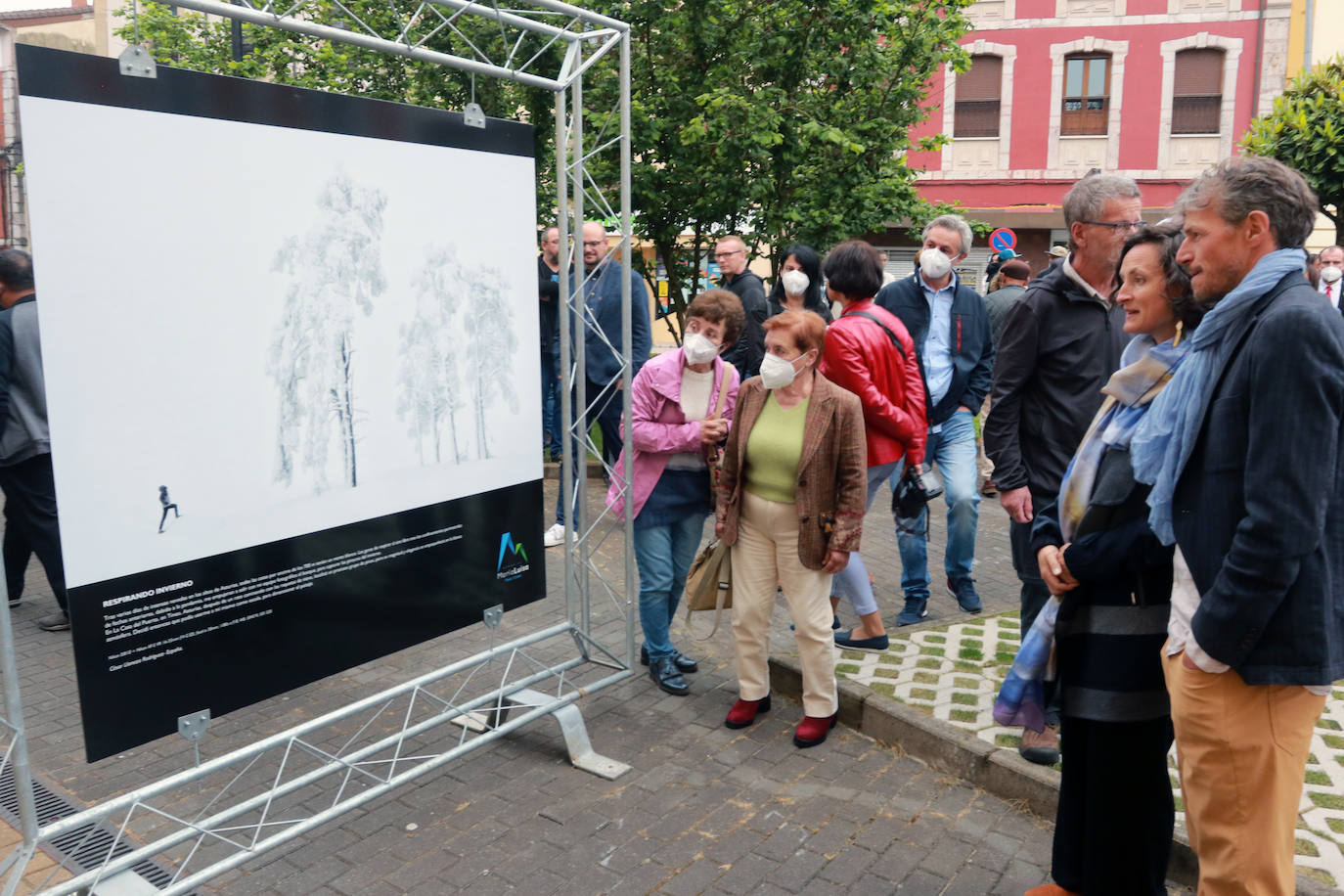 El Memorial de María Luisa aterriza en Infiesto