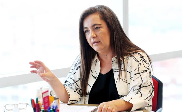 Nuria Varela: «No se entiende que un dolor de espalda pueda ser incapacitante pero el dolor menstrual no»