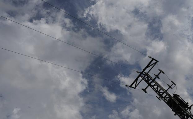 Vuelve a subir el precio de la luz: las horas más baratas y más caras del martes