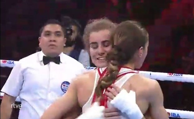 La gijonesa Laura Fuertes hace historia: primera medallista española en un Mundial de Boxeo