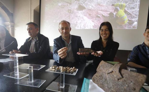 Nuevos hallazgos en la cueva de La Cuesta, en Bercio, confirman la existencia de un yacimiento