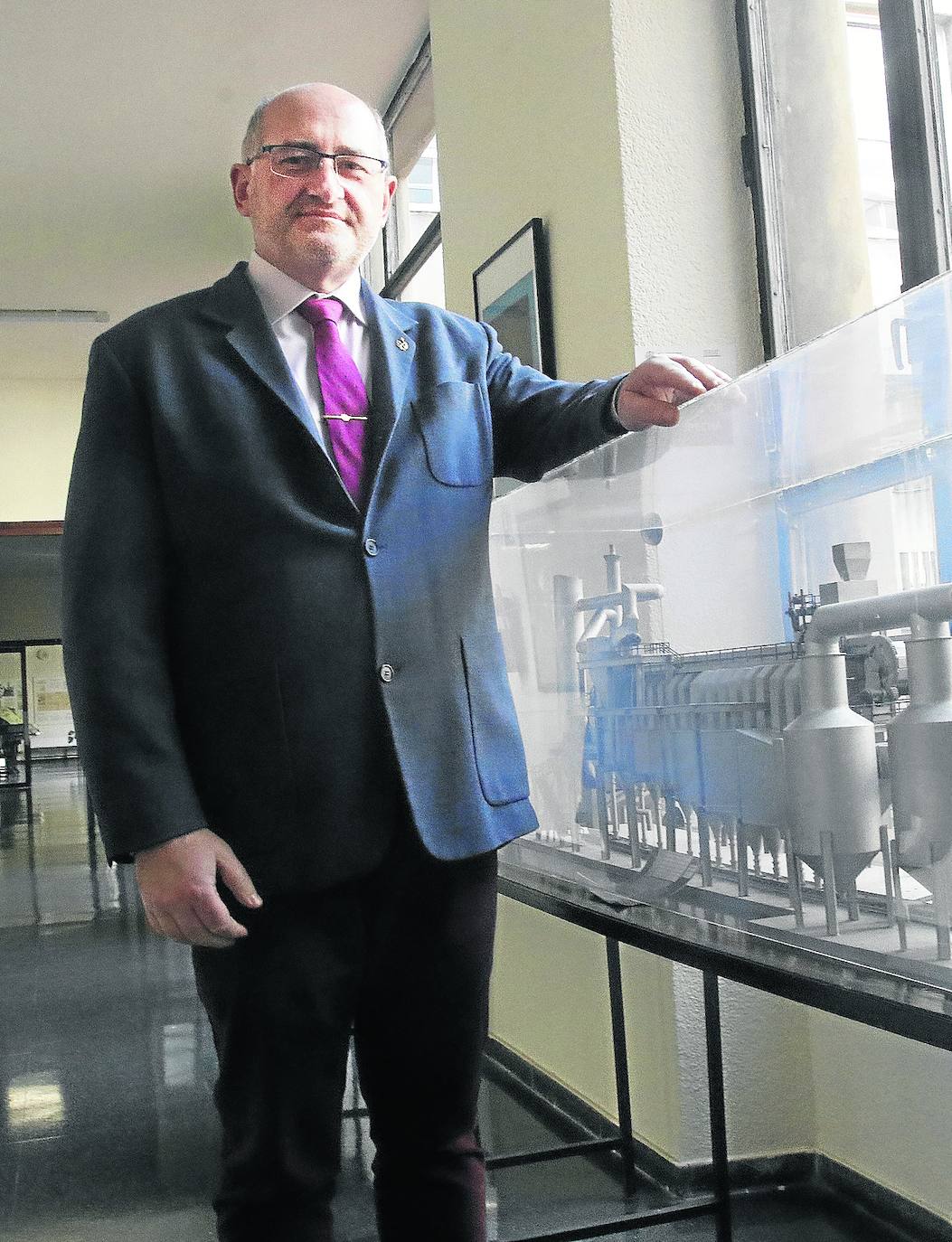 «El plan de la Escuela de Minas es más del Principado que de la Universidad»