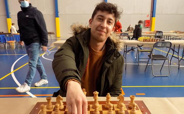 Luis Jiménez gana el Torneo Sataranji