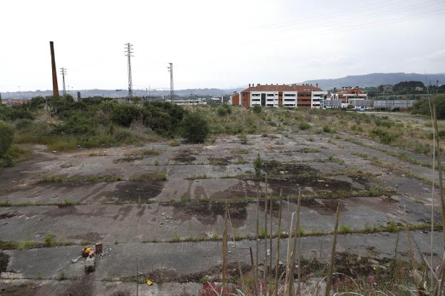 Una empresa cántabra construirá 400 pisos en el solar de Cerámica Gijonesa, en Ceares