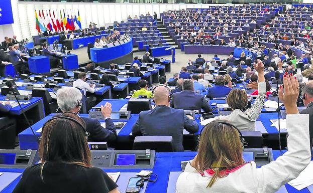 Arcelor, AZSA y Fertiberia instan a la UE a aplicar «medidas realistas» y proteger a la industria