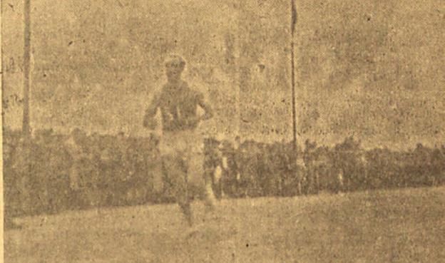 Polo gana la Vuelta Pedestre