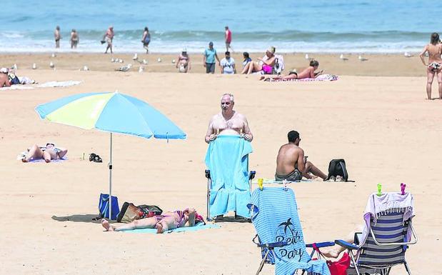 La ola de calor llega a Asturias con temperaturas que alcanzan los 35 grados