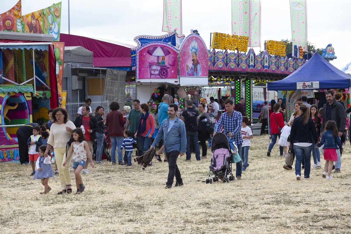 Asturias celebra este fin de semana con las fiestas de prau y la Feria del Libro