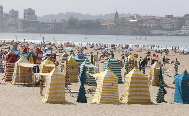 El calor y el polvo africano dejan paso a las tormentas