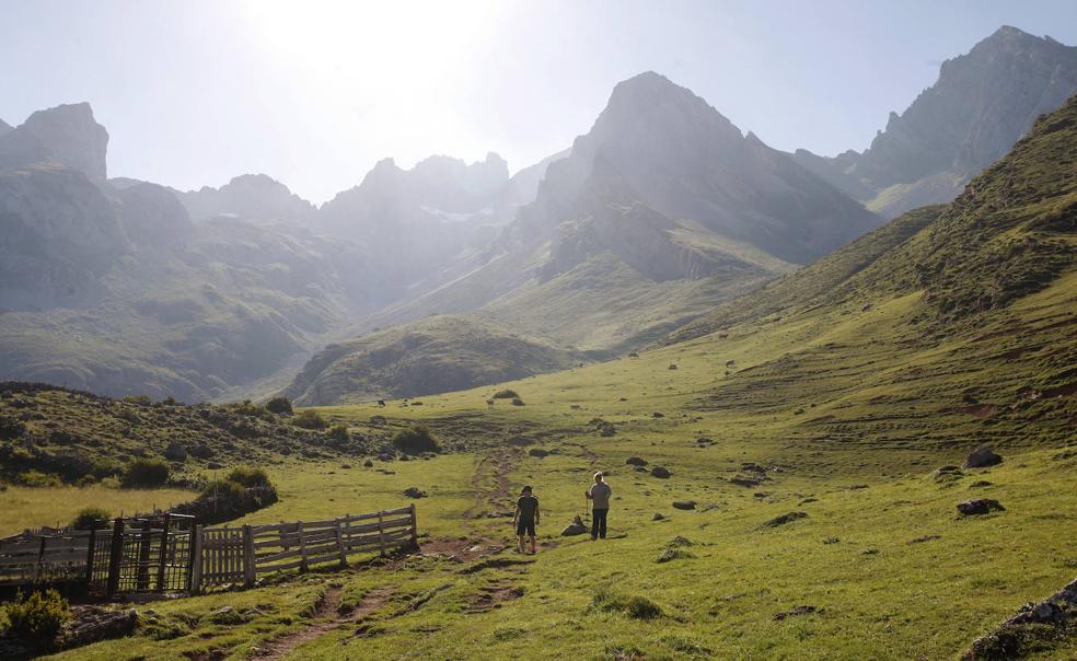 'Las Ubiñas - La Mesa', un destino perfecto para una escapada en familia