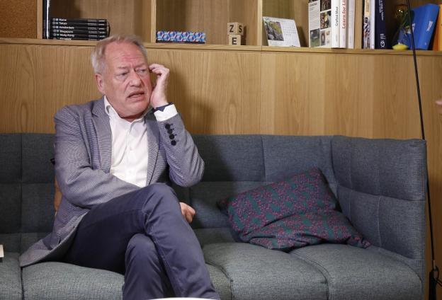 «Represento a un gobierno de 12 ediles cuando actúo y opino»