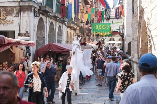 Las fiestas de San Agustín recuperan este año el mercado medieval y el de ganado