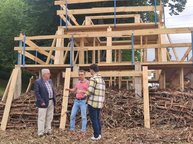 Los iconos culturales celtas serán la seña de identidad de la hoguera de Trasona este año