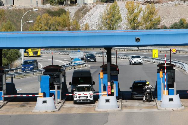 La oposición rechaza en bloque el sistema «discriminatorio» de bonificaciones en el Huerna