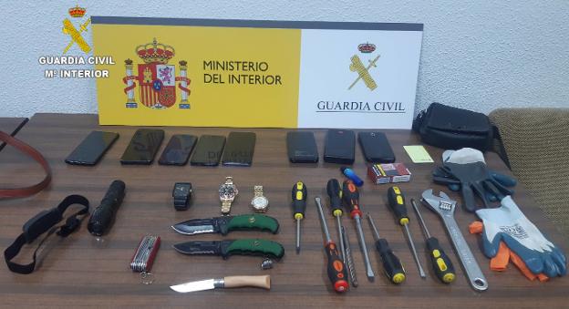 Detienen en Oseja de Sajambre a tres individuos por robar en la gasolinera de Turanzas