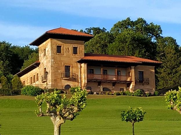 El bosque del palacio de La Riega, en Somió