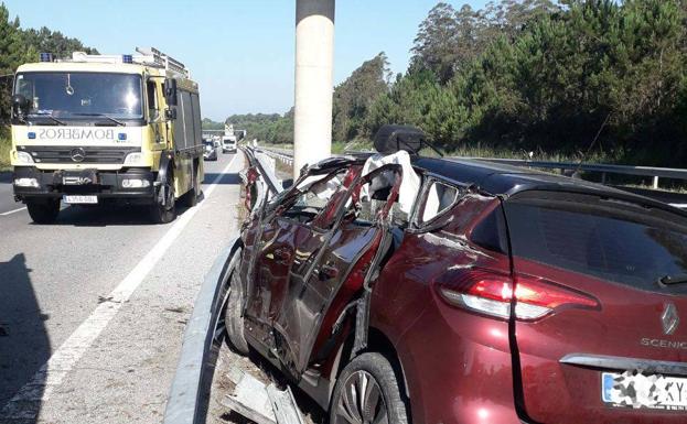 Dos heridos en un accidente en la A-8 a la altura de El Franco