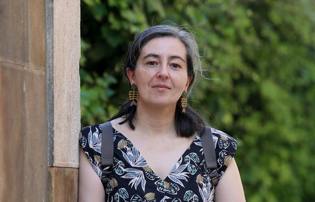 «Si alguien no puede ir de vacaciones o a un bar o tener actividades de ocio, es pobre»