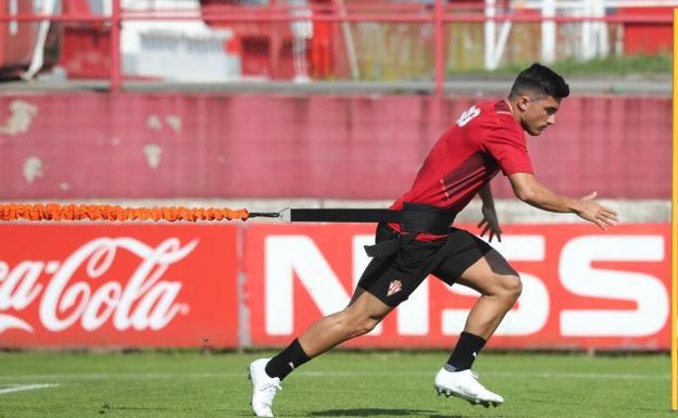 El Aris de Salónica negocia con el Sporting la compra de Manu García