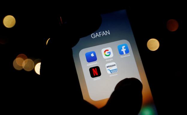 El truco de Google para que la batería de tu móvil dure más