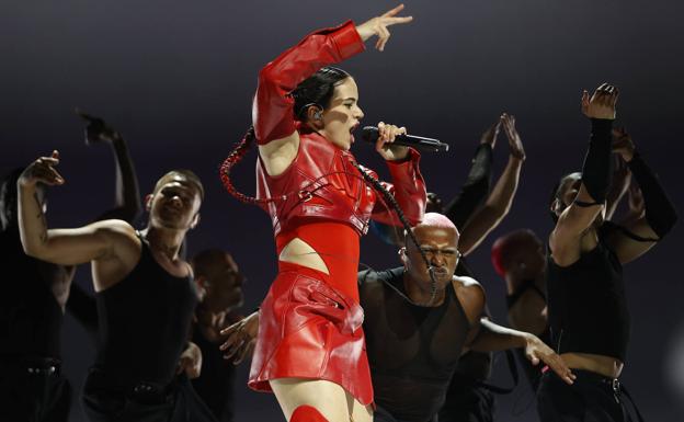 Rosalía enloquece a un WiZink Center rendido a sus pies