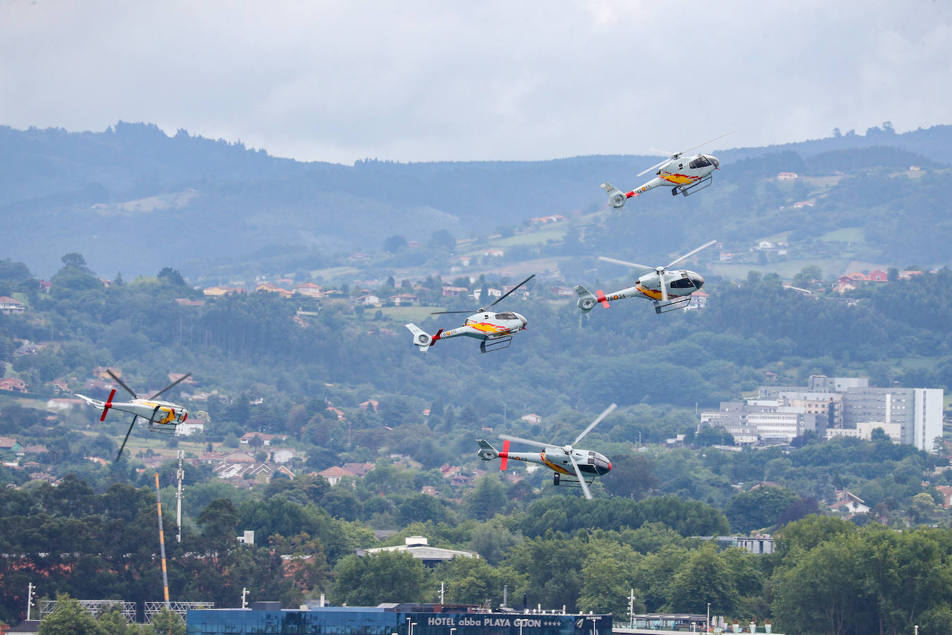 Gijón ya disfruta del espectáculo del cielo