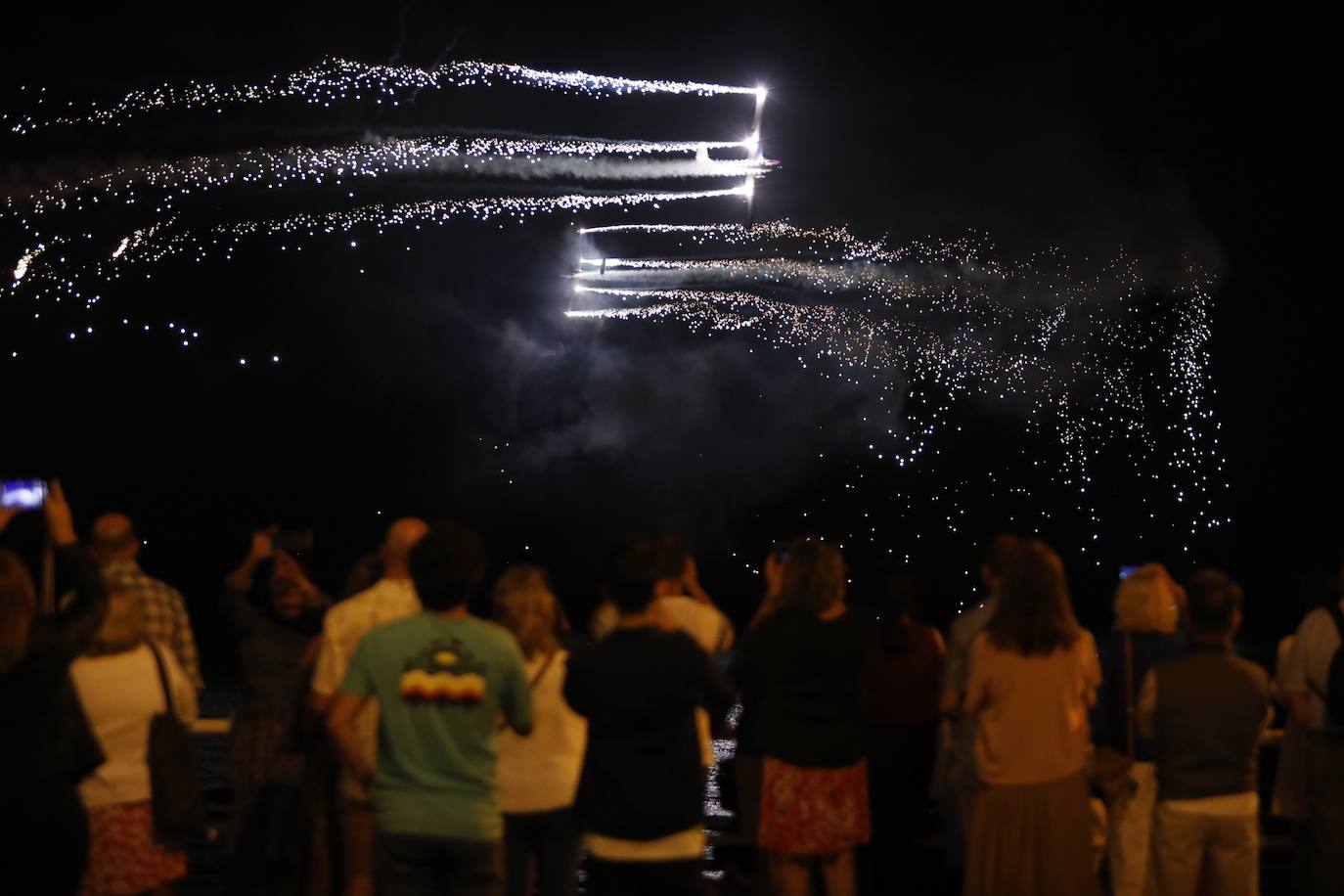 Espectacular exhibición del Festival Aéreo de Gijón