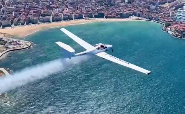 «La gente tenía muchísimas ganas de ver aviones en el cielo de Gijón»