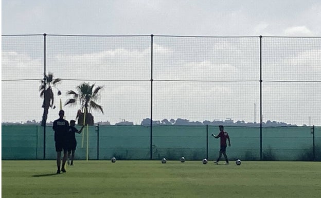 Sporting | Manu García se entrena en solitario