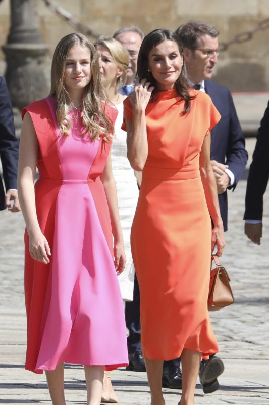 Doña Letizia, Leonor y Sofía, protagonistas en Santiago