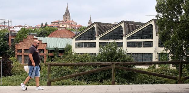 El Principado y el Ayuntamiento de Oviedo «abrirán La Vega a la ciudad» una vez conseguida la titularidad