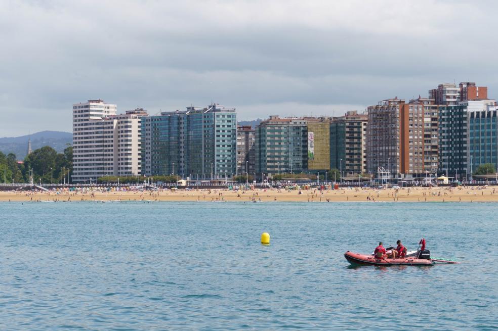 Gijón desde el mar, otra forma de disfrutar de la ciudad