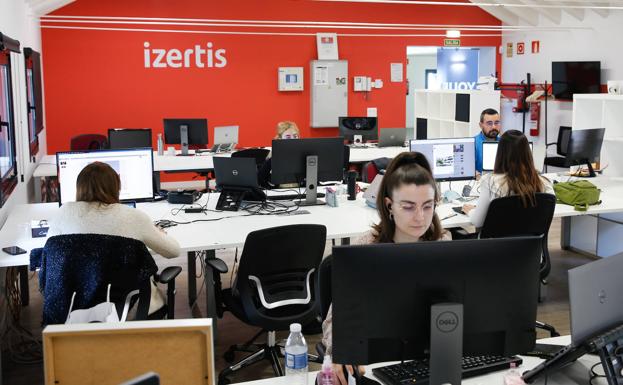 Izertis adquiere Pharma Advisors y Aura Group, sumando este año seis incorporaciones