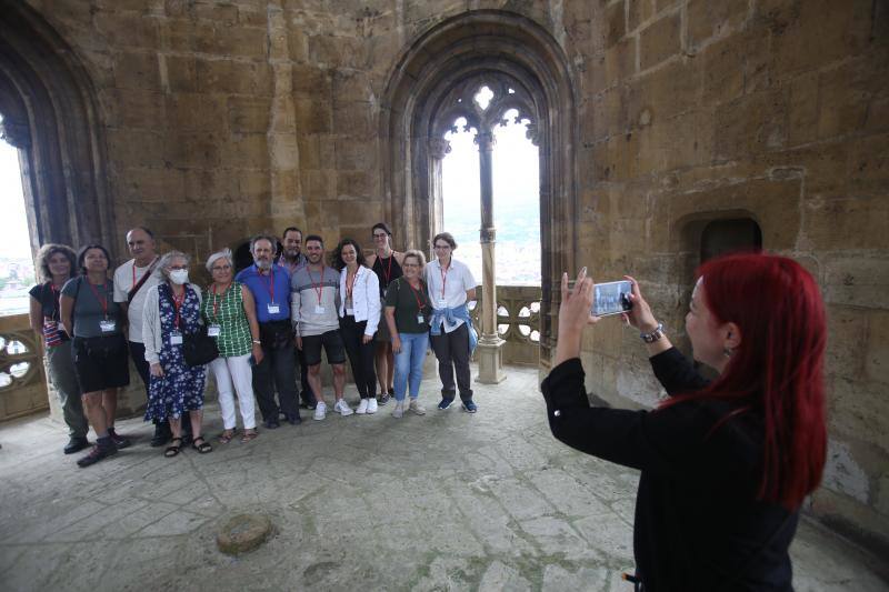 La torre de la Catedral de Oviedo abre sus puertas tras su rehabilitación