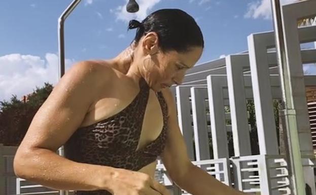 Rosa López, perseguida por un coche, denuncia la situación: «No debería ser legal»