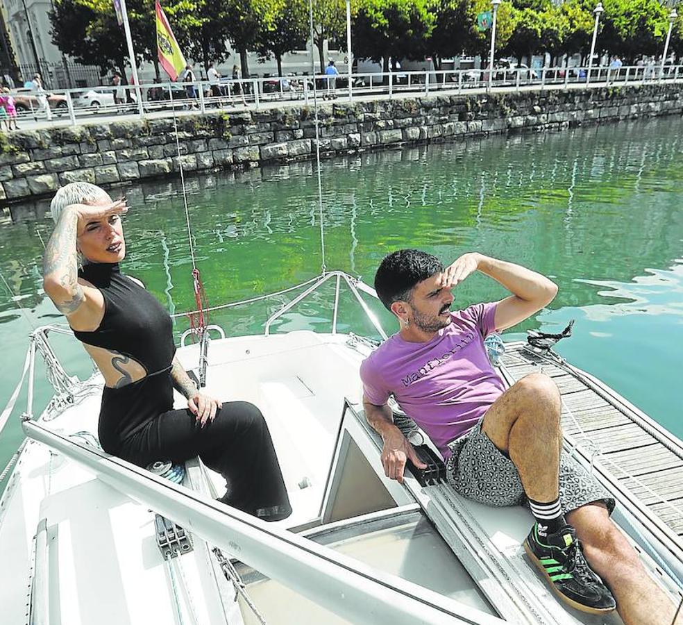 Rodrigo y Vinila, mano a mano