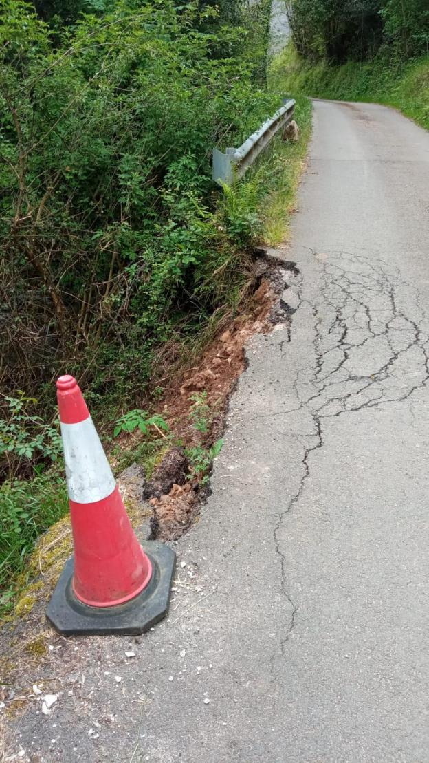 Cangas de Onís reparará la carretera de Zardón, dañada el pasado otoño