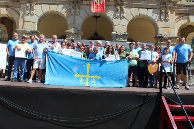 Javier Canteli elabora la mejor sidra casera de Villaviciosa