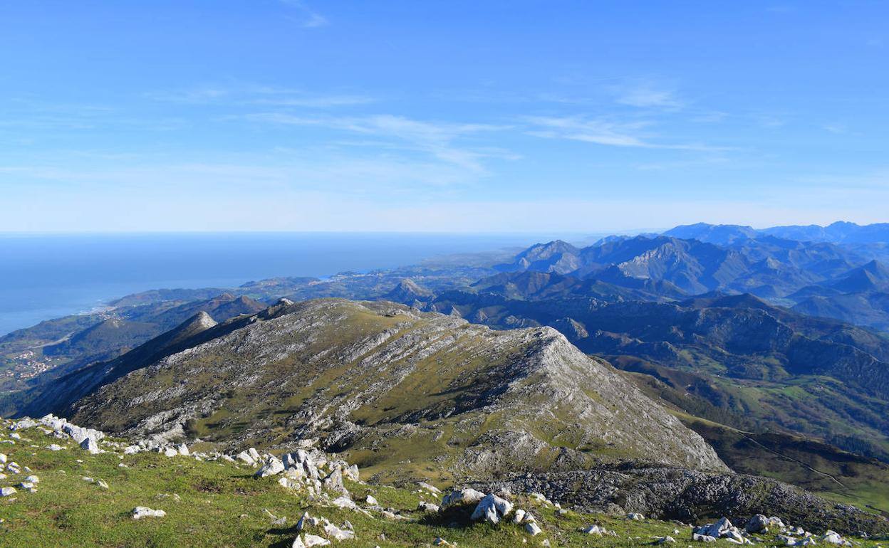 Rutas guiadas y actividades para conocer los tesoros del Sueve