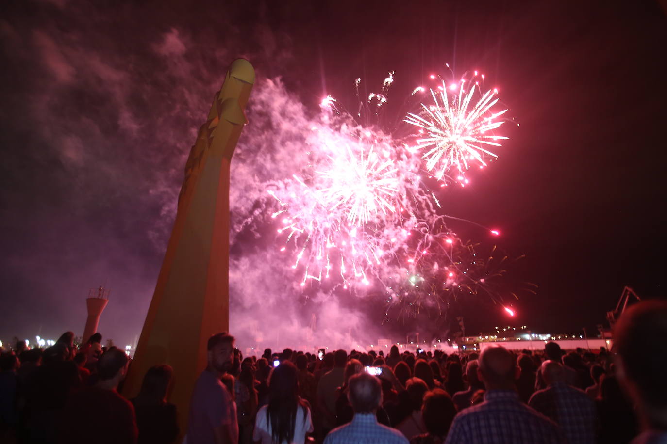 San Agustín estalla en su noche grande