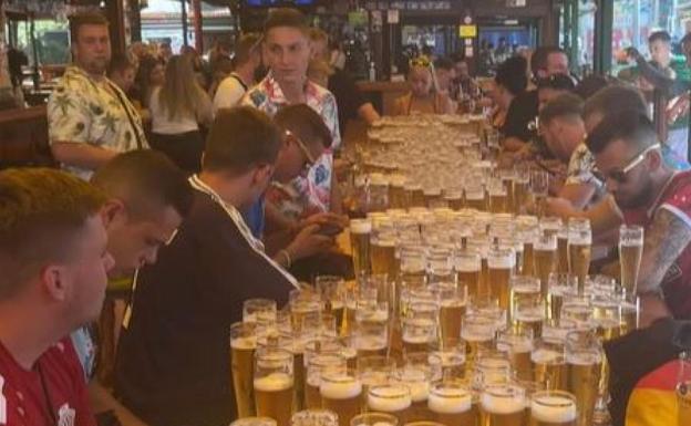 Desayuno para 25 futbolistas en Mallorca: 600 cervezas