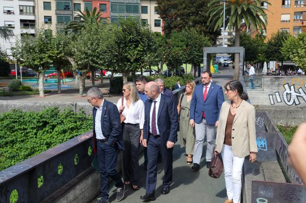 Arriondas se blinda ante las inundaciones doce años después de la gran riada