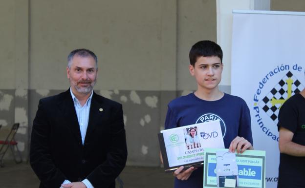 Diego Vergara arrolla en el Judit Polgár sub 20